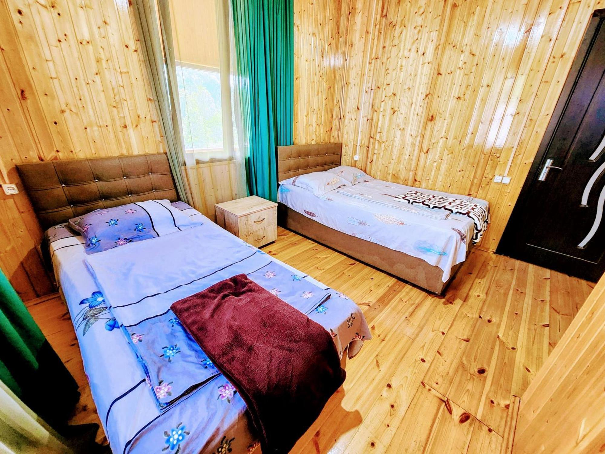 Guest House Nona 차크비 외부 사진
