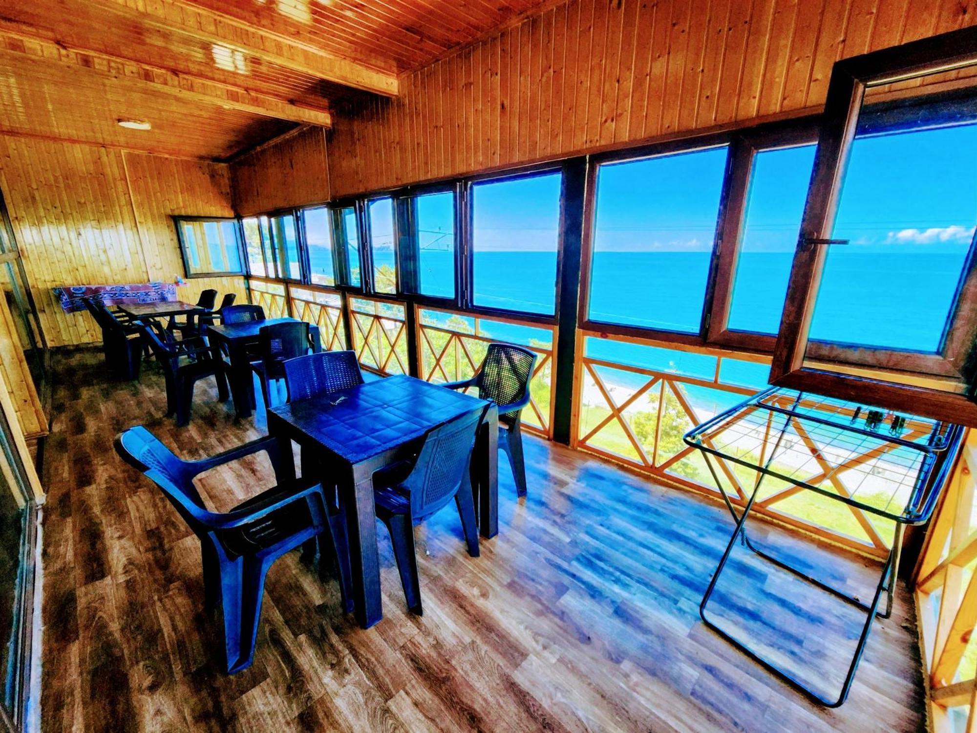 Guest House Nona 차크비 외부 사진