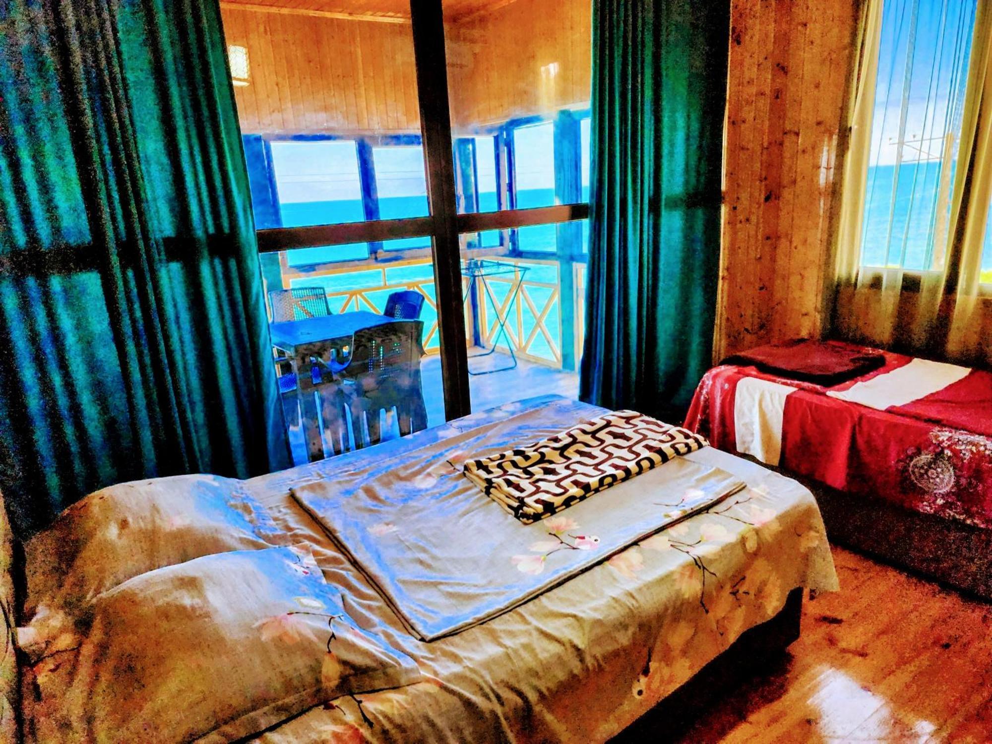 Guest House Nona 차크비 외부 사진