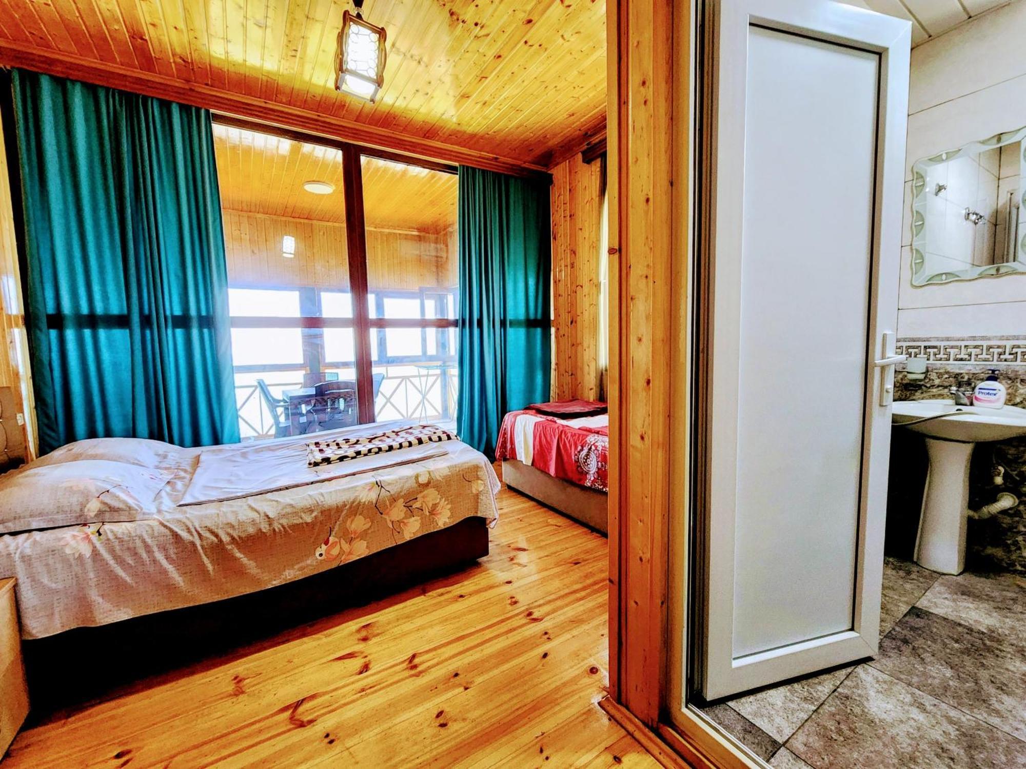 Guest House Nona 차크비 외부 사진