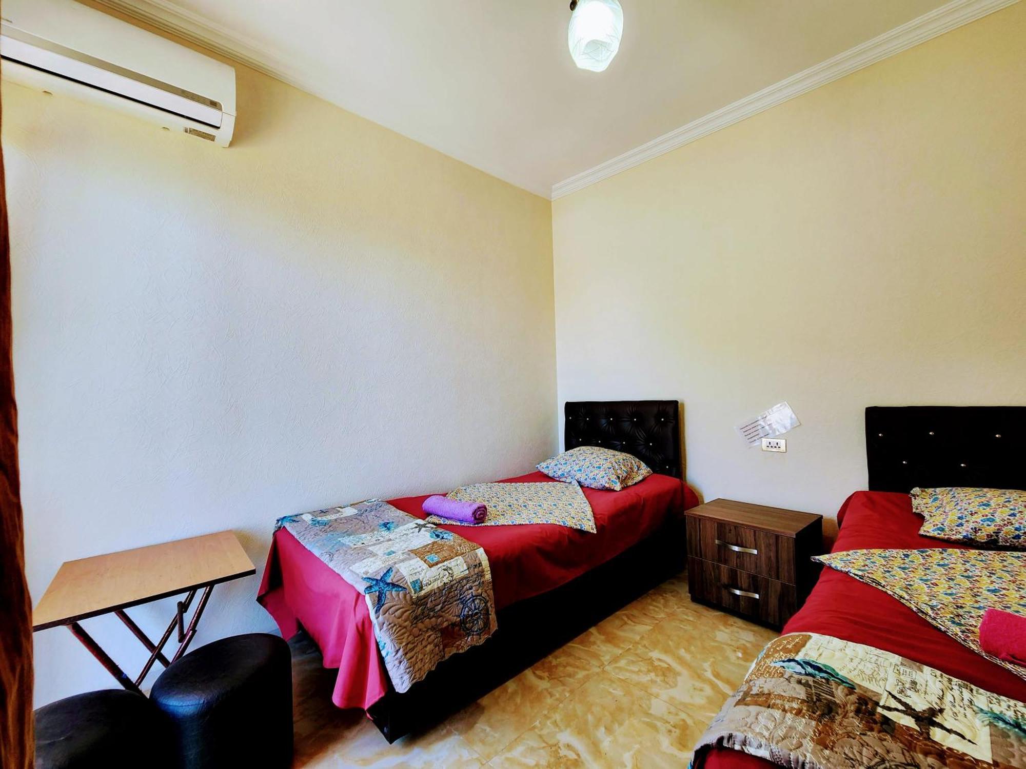 Guest House Nona 차크비 외부 사진