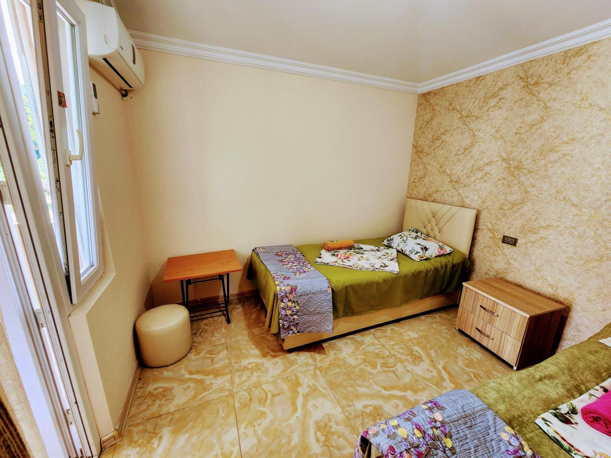 Guest House Nona 차크비 외부 사진